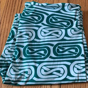 ⭐️ Final price ⭐️ New! Women’s Lularoe Celtic leggings OS